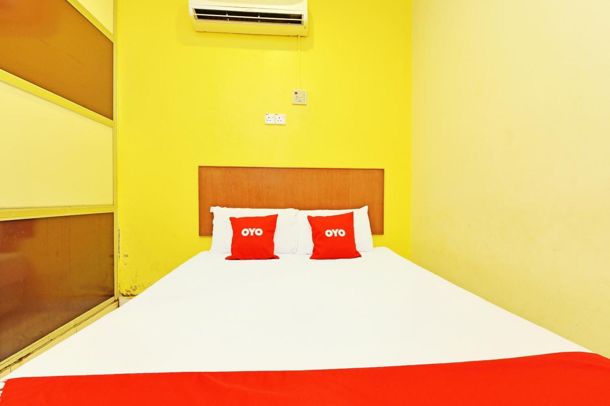 Oyo 582 Hotel Walk Inn Kampong Pasir Puteh  Luaran gambar