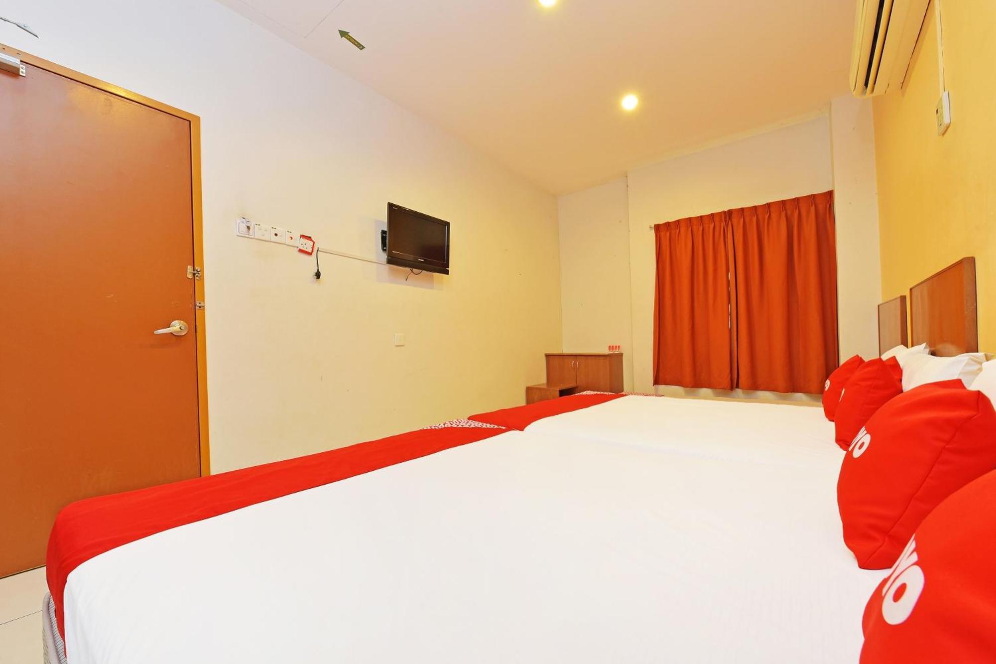 Oyo 582 Hotel Walk Inn Kampong Pasir Puteh  Luaran gambar