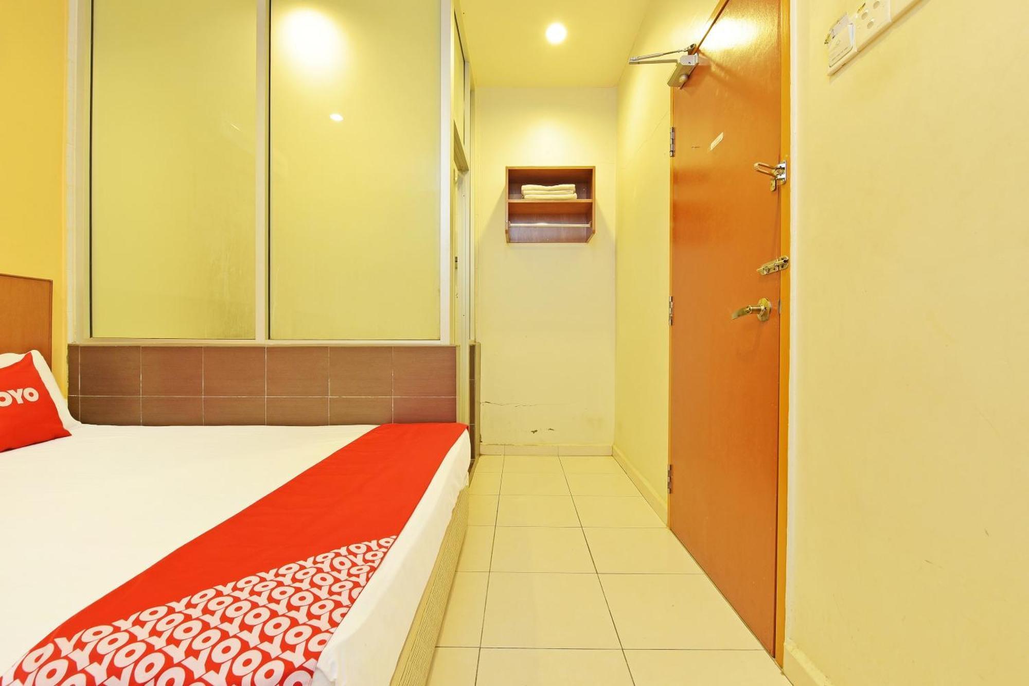 Oyo 582 Hotel Walk Inn Kampong Pasir Puteh  Luaran gambar
