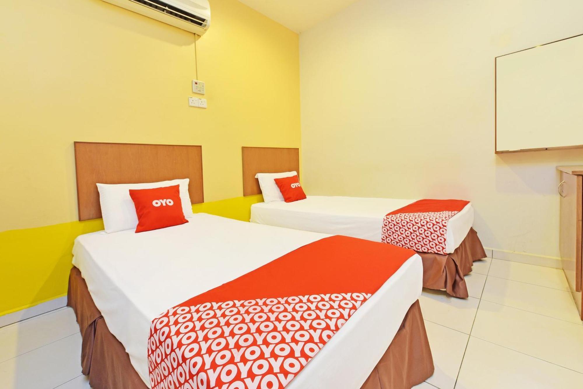 Oyo 582 Hotel Walk Inn Kampong Pasir Puteh  Luaran gambar